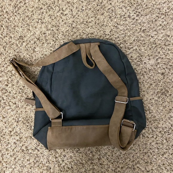 nice backpack - Picture 6 of 6